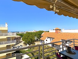 Vilamoura Central 6 With Pool by Homing