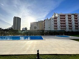 Praia DA Rocha Twins 3 With Pool