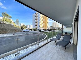 Praia DA Rocha Twins 2 With Pool
