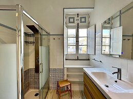 Olhão Historical House by Homing