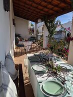 Pêra Vintage Villa With Pool by Homing