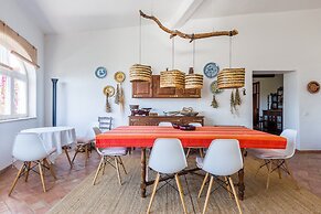 Pêra Vintage Villa With Pool by Homing