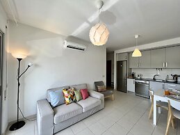 Alcantarilha Vilalux by Homing