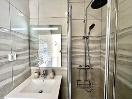 Quarteira Ocean Breeze 1 With Pool
