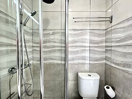 Quarteira Ocean Breeze 1 With Pool