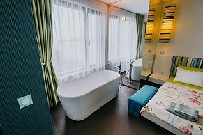 Miletia Suites
