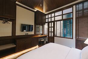 Coucou Hotel