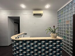 Cloud 9 Hotel