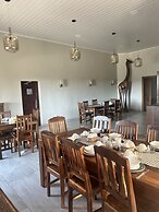 Otjisazu Guest Farm