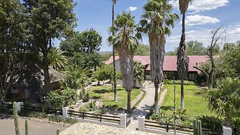 Otjisazu Guest Farm