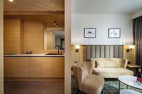 B1 City Hotel