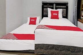 OYO 92065 Kos Flobamor