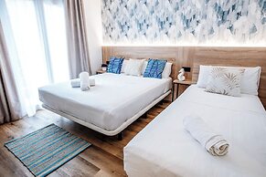 Sweet Lloret Suites - Smart Hotel