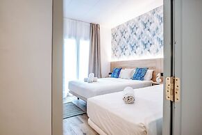 Sweet Lloret Suites - Smart Hotel
