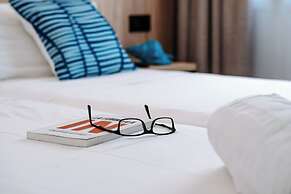 Sweet Lloret Suites - Smart Hotel