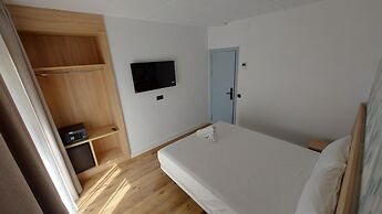 Sweet Lloret Suites - Smart Hotel