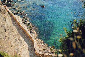 Sweet Lloret Suites - Smart Hotel
