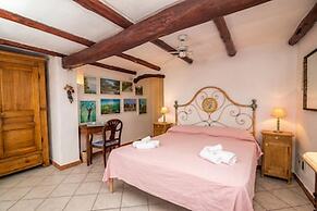 La Perla Del Golfo With Stunning View