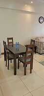Stay.Plus Silverstone Apartments
