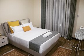Stay.Plus Silverstone Apartments