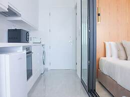 Phaedrus Living Marina Sea  214 Emerald
