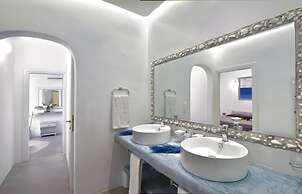 Fulfill your Holiday Dreams at Mikonos