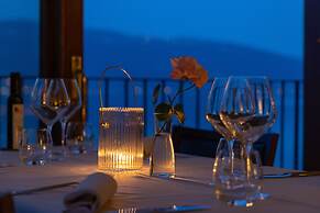 Hotel Meandro - Lake View