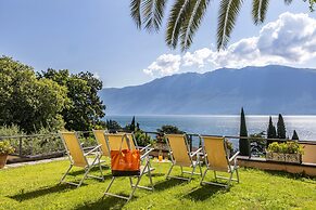 Hotel Meandro - Lake View