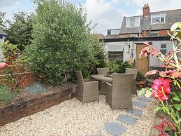 6 The Terrace