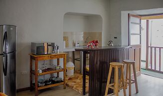 CENTRAL PLAZA APARTMENTS