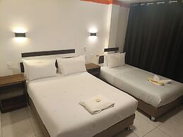 Pakarina Hotel