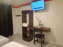 Pakarina Hotel