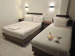 Pakarina Hotel