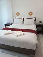 Pakarina Hotel