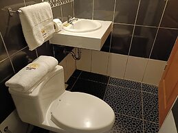 Pakarina Hotel