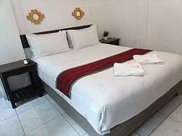 Pakarina Hotel