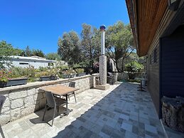 Ata Boutique Hotel