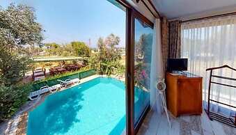 Ata Boutique Hotel