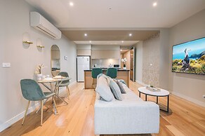 Molly's Little Apartments