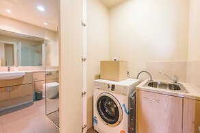 Molly's Little Apartments