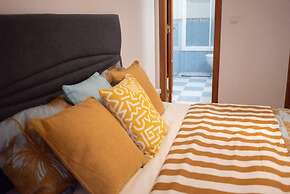 Stunning 3bed Apartment in Belas, Lisbon