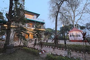 Seclude Nahan Bantony Cottage