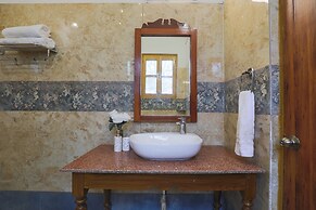 Seclude Nahan Bantony Cottage