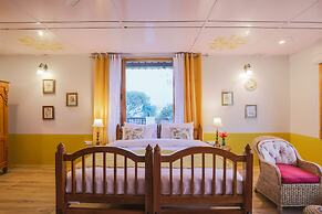 Seclude Nahan Bantony Cottage