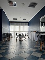 Hotel Safir Babice
