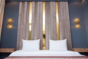 Teker Luxury Hotel