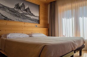 Hotel Serena - Tre Cime Views