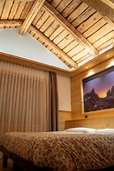 Hotel Serena - Tre Cime Views