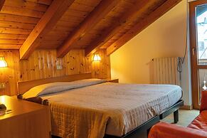 Hotel Serena - Tre Cime Views