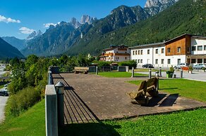 Hotel Serena - Tre Cime Views